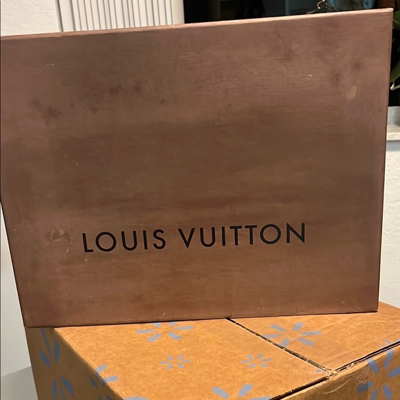 Louis Vuitton Vintage 1990s  Brown Sturdy Box  14 X 10 X 4 - Picture 1 of 9